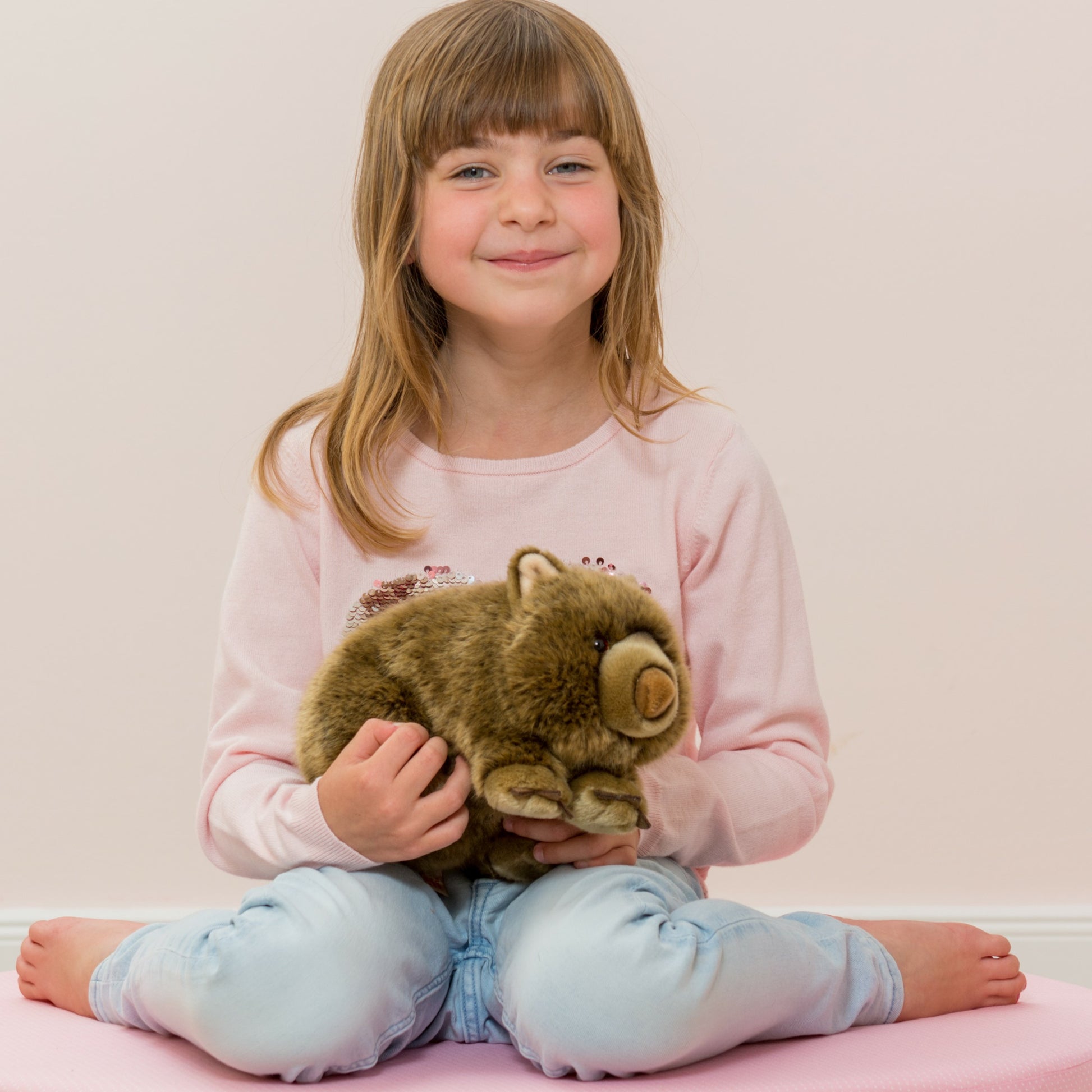 knuffeldier-wombat-zachte-pluche-stof-premium-kwaliteit-knuffels-bruin-26-cm_10436110