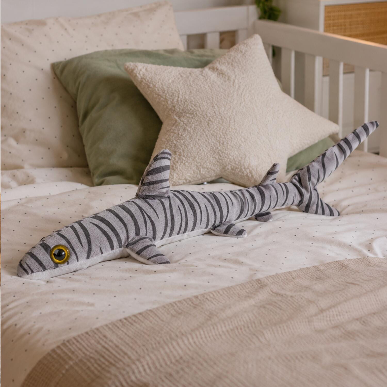 Nature Planet tijgerhaai knuffel - pluche - 60 cm - zeedier - Pluchen speelgoed