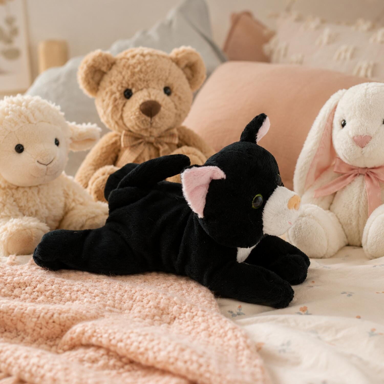 Cornelissen lapjes kat knuffel - zwart/wit - 17 cm - pluche - Pluchen speelgoed