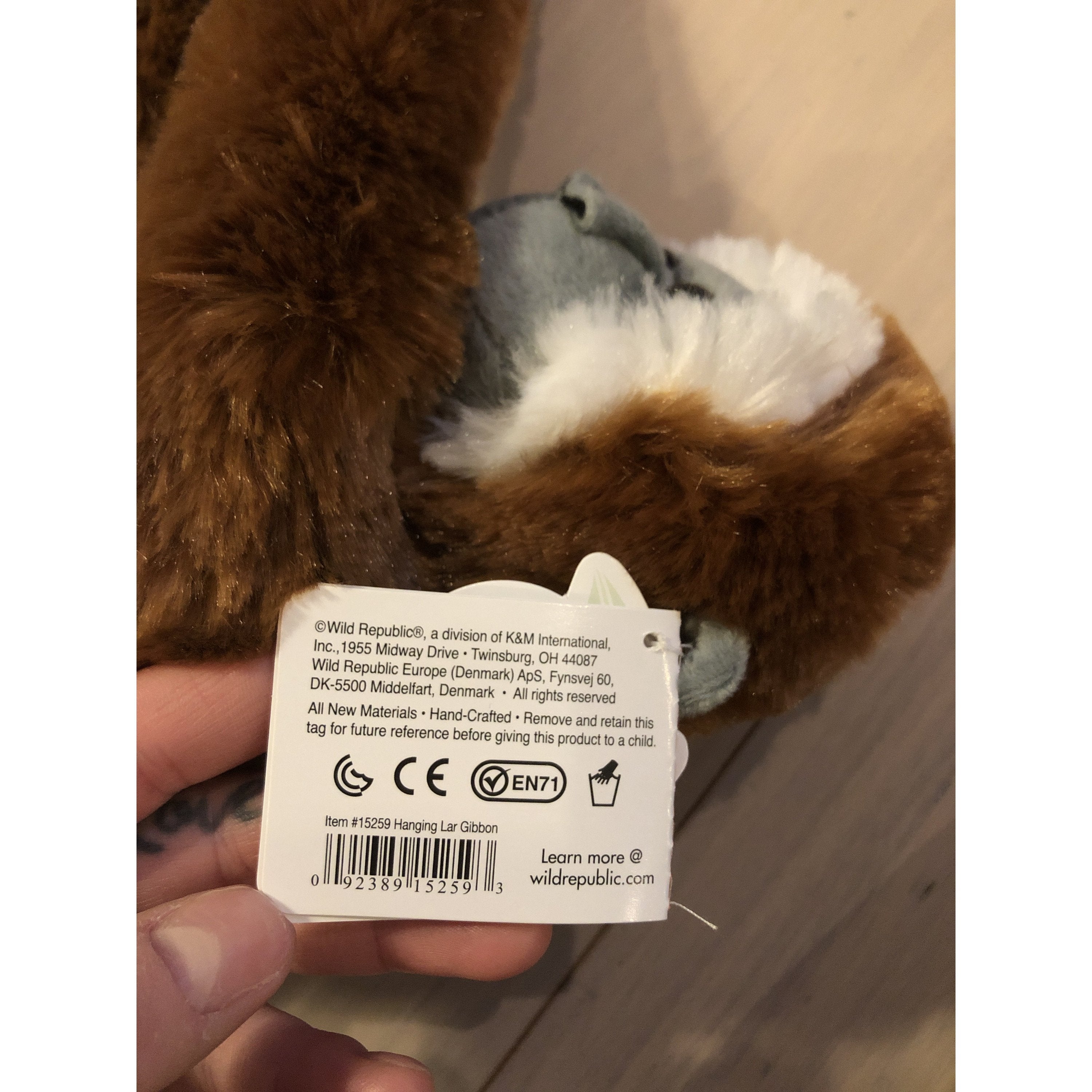 wild-republic-knuffel-hangende-gibbon-aap-bruin-51-cm-bosdieren-pluche_10182219-1