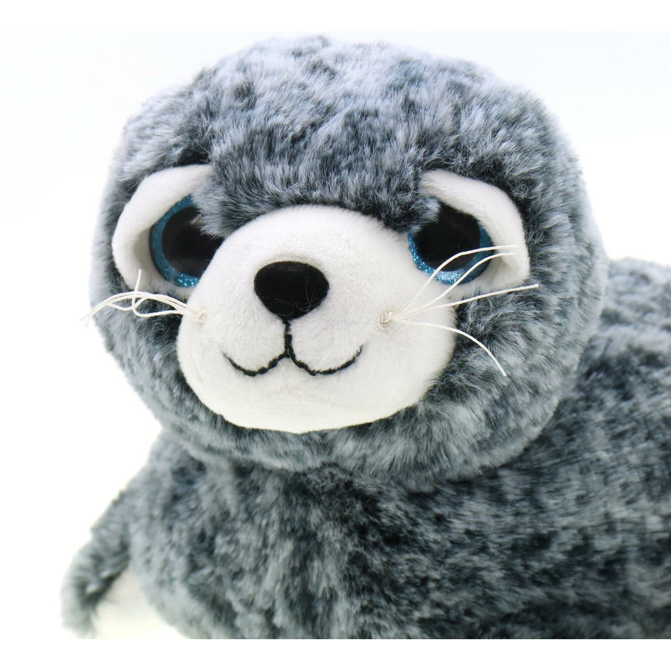 creation-pluche-zeehond-knuffeldier-grijs-wit-liggend-30-cm_10402310-1