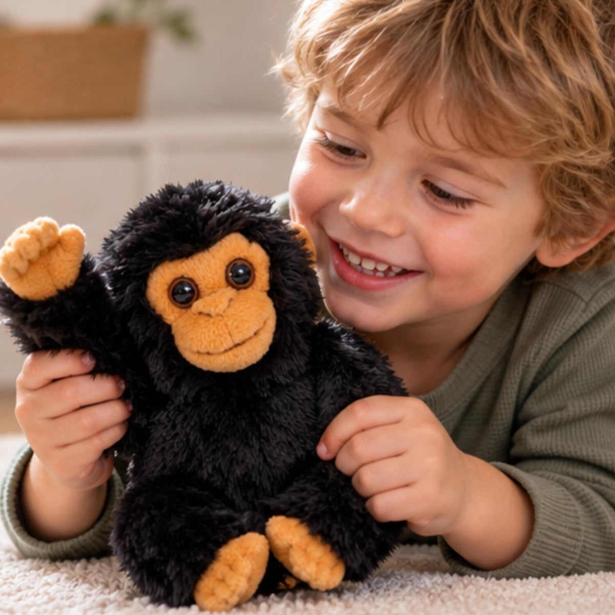 chimpansee-knuffel-zwart-pluche-18-cm_10040478-6