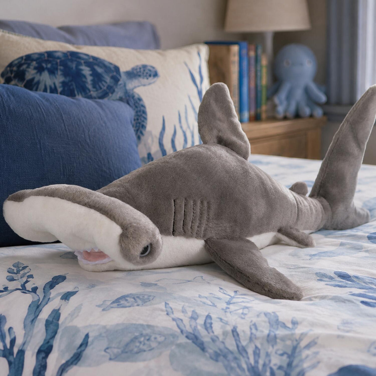 wild-republic-hamerhaai-knuffel-pluche-38-cm-zeedier_10052483-4