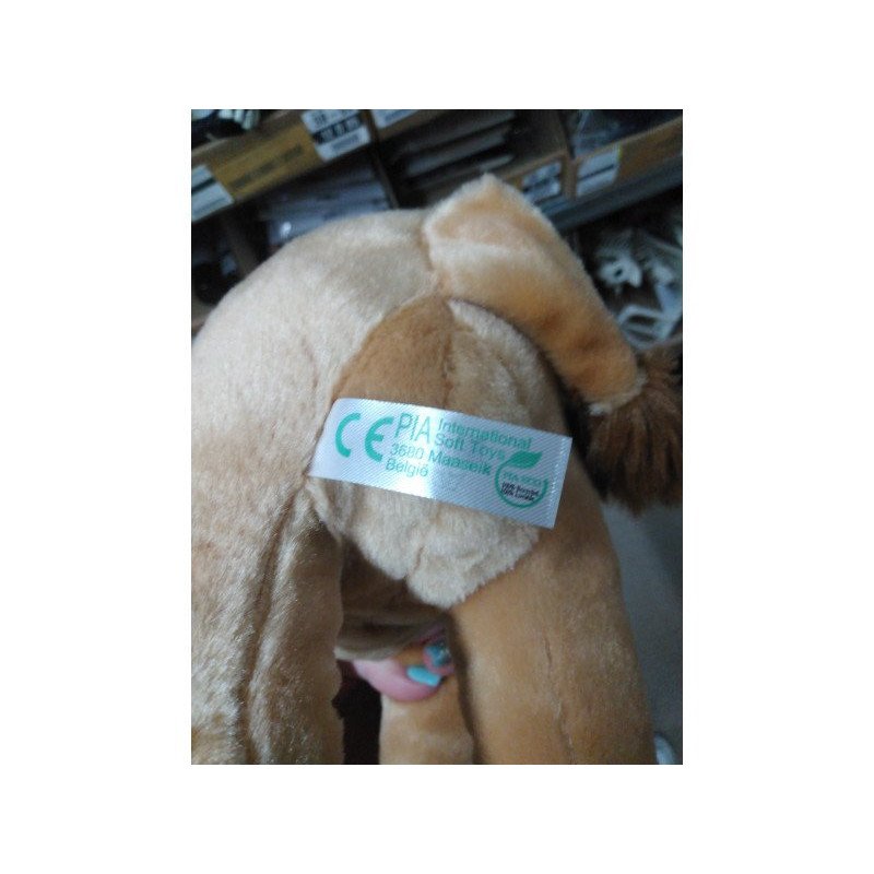 knuffeldier-dromedaris-zachte-pluche-stof-premium-kwaliteit-knuffels-lichtbruin-32-cm_10431484-2