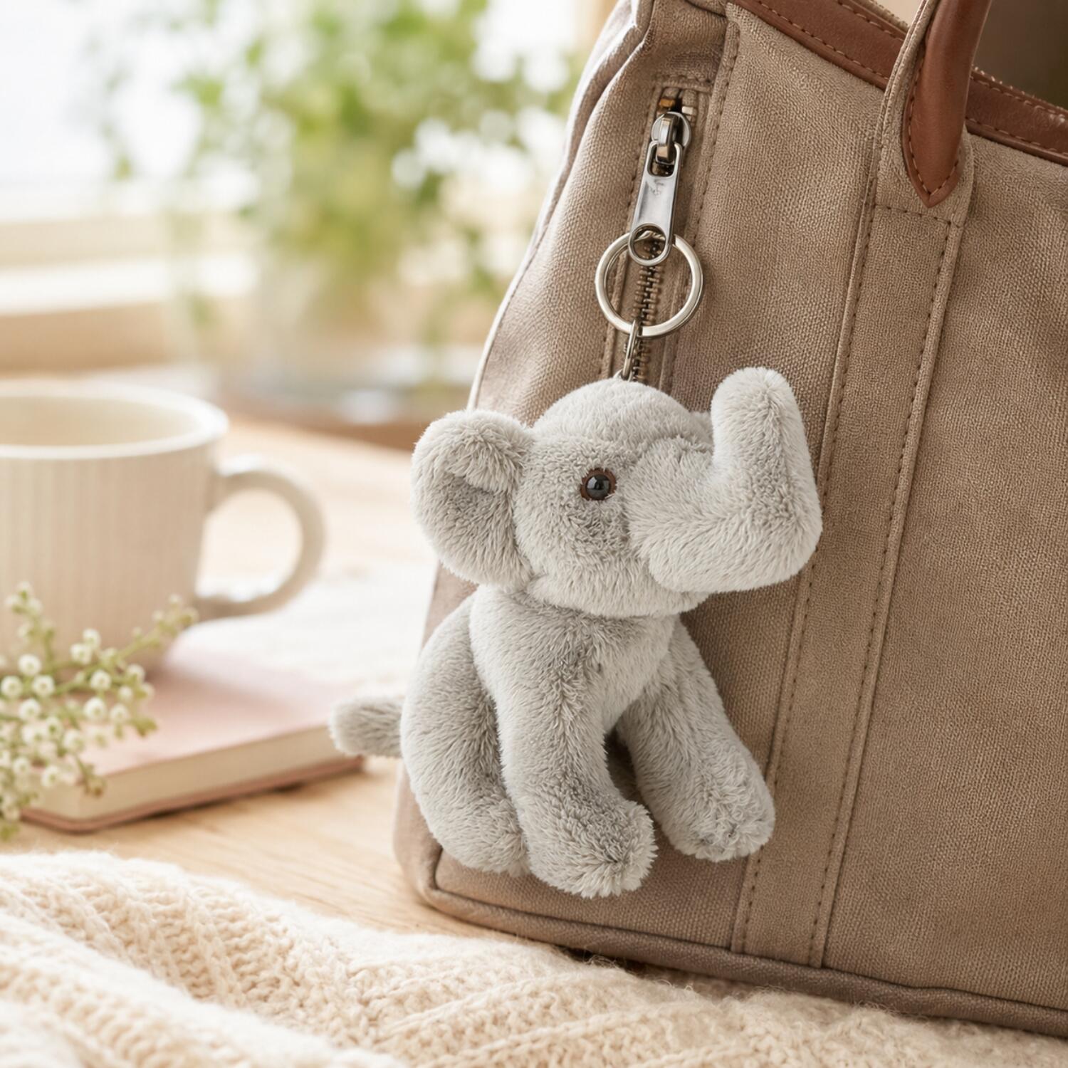 pluche-olifanten-knuffel-sleutelhanger-grijs-10-cm_10158637-2