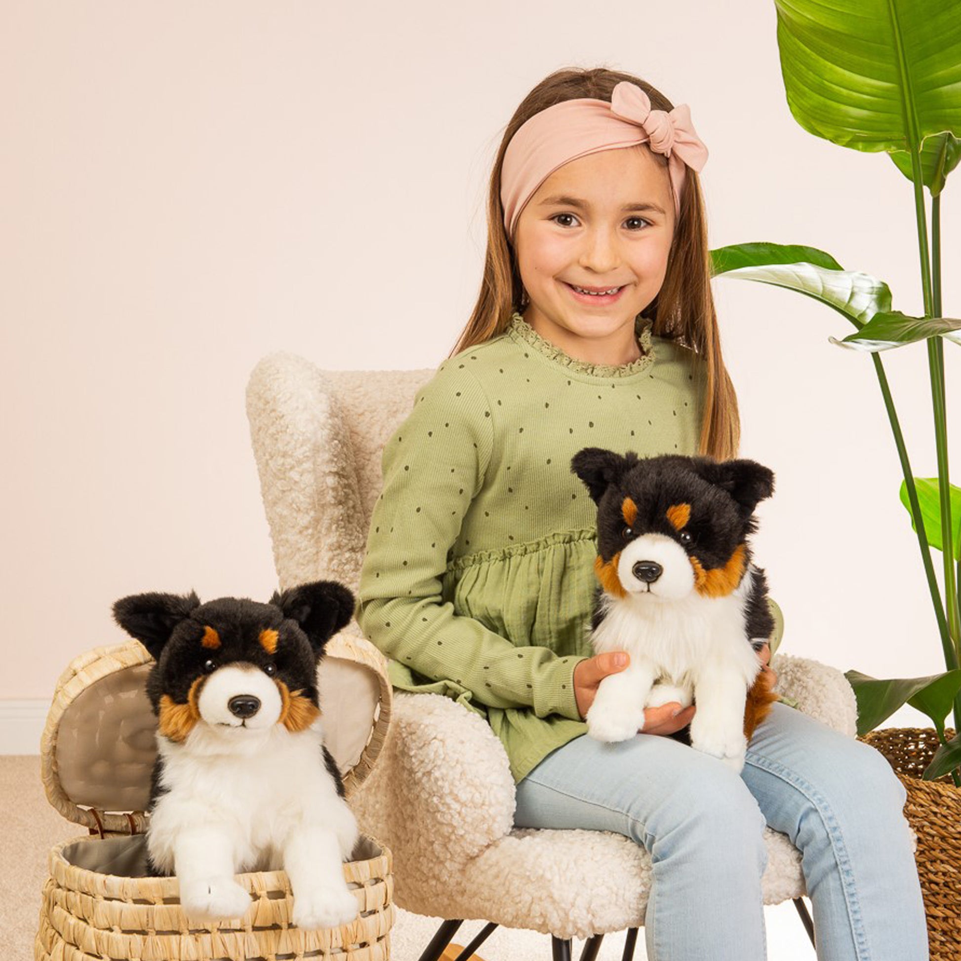 border-collie-knuffel-pluche-30-cm-hond-zwart-wit-bruin_10429639-1