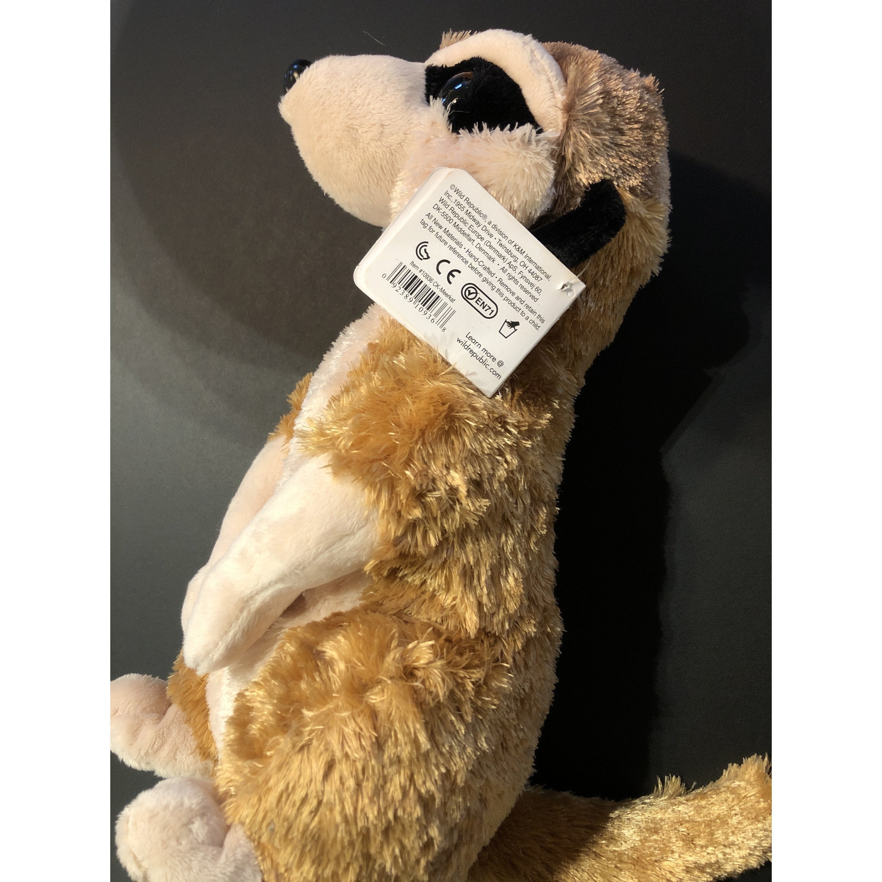 wild-republic-knuffel-stokstaartje-pluche-30-cm-knuffeldier_10018706-1