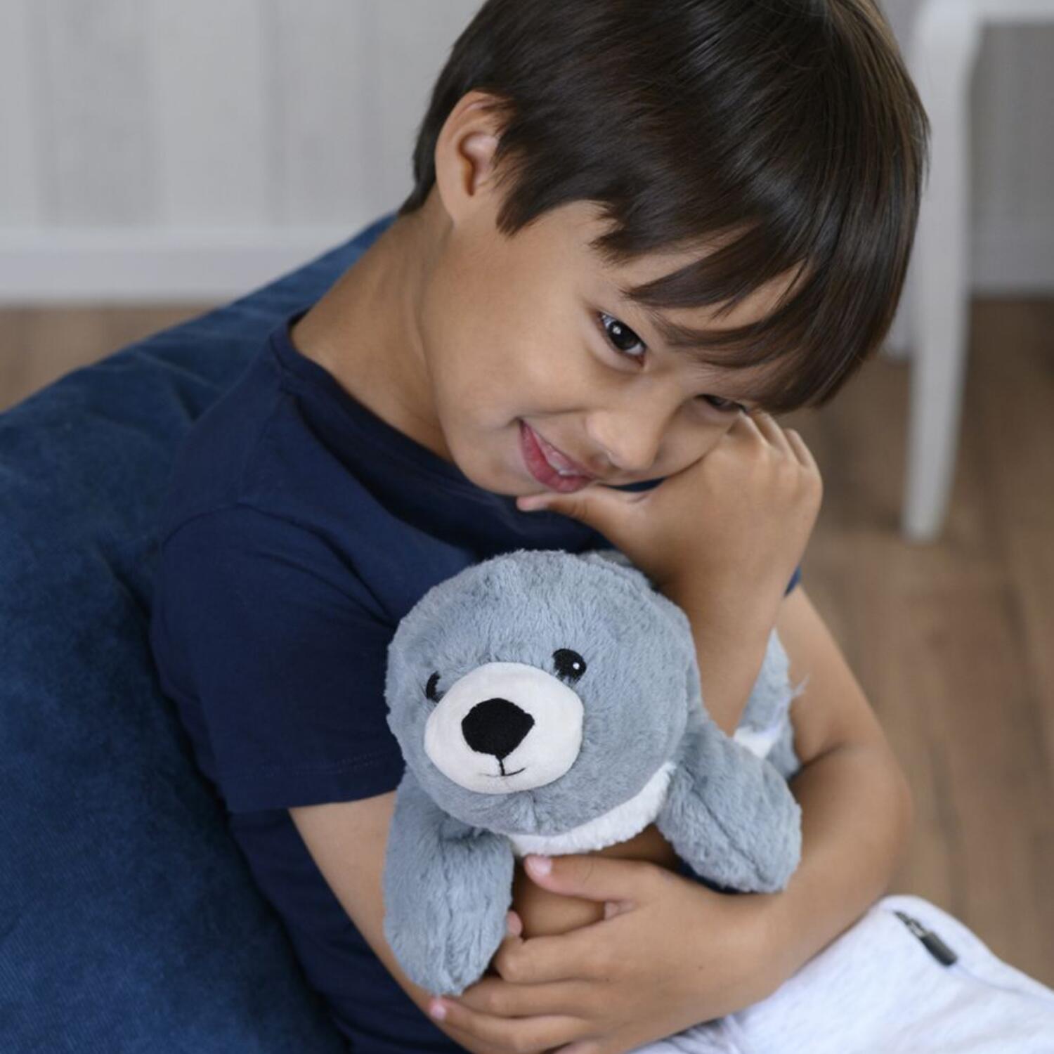 warmies-warmte-magnetron-knuffel-zeehond-grijs-37-cm-pittenzak-opwarm-knuffel_10410729-9
